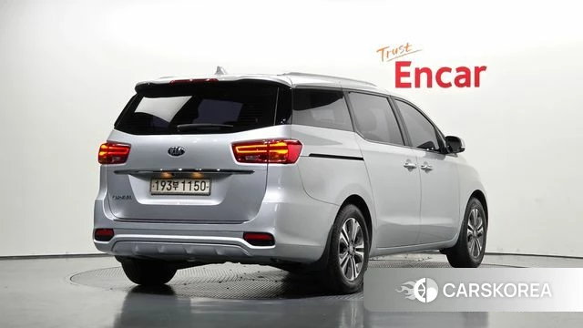 Kia The New Carnival id 5041875 из Кореи 12