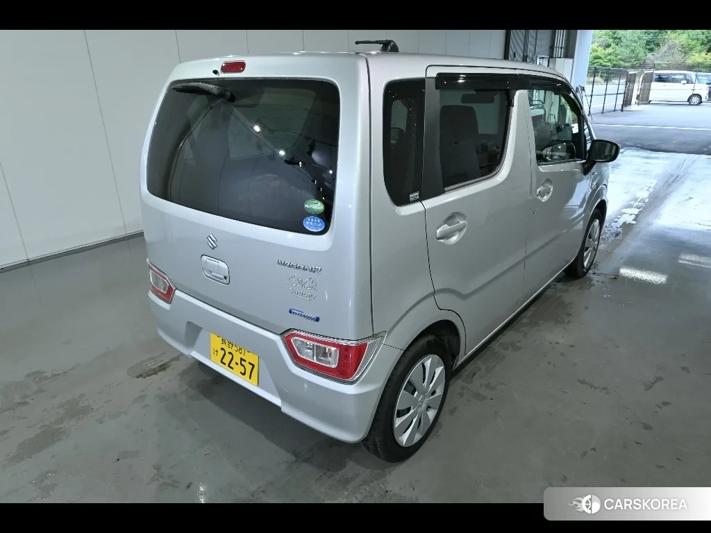 Suzuki Wagon R 2018 из Японии, фото 2