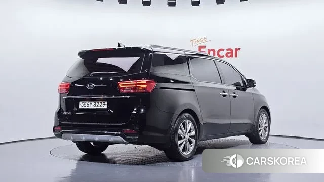 Kia The New Carnival id 3778570 из Кореи 12