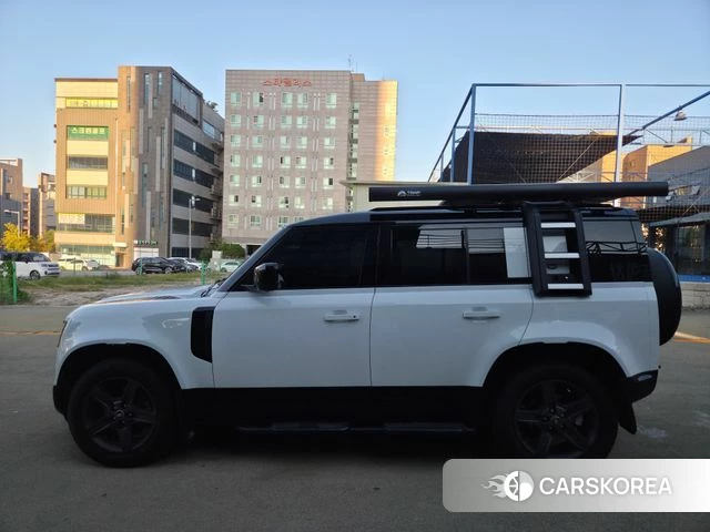 Land Rover Defender (L663) 2022 Белый из Кореи, фото 2