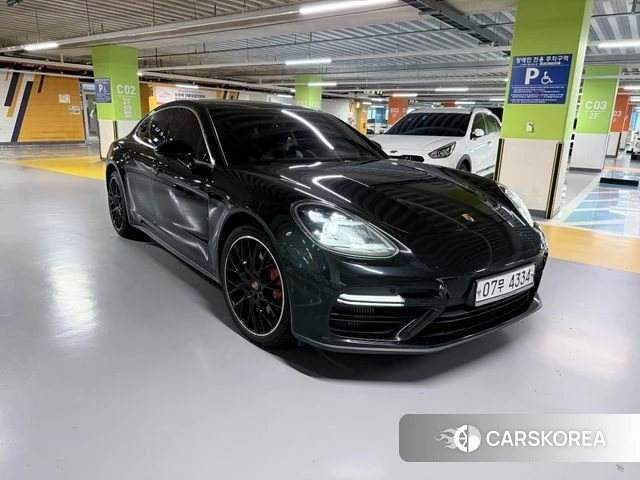 Porsche Panamera (971) 2018 Черный из Кореи, фото 3