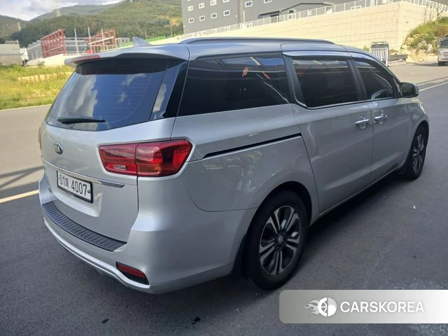 Kia The New Carnival id 4895610 из Кореи 11