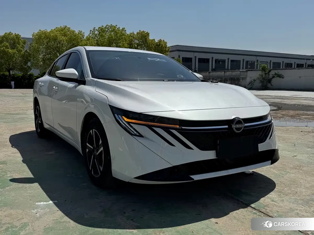 Nissan Sylphy 2026 Белый из Китая, фото 2