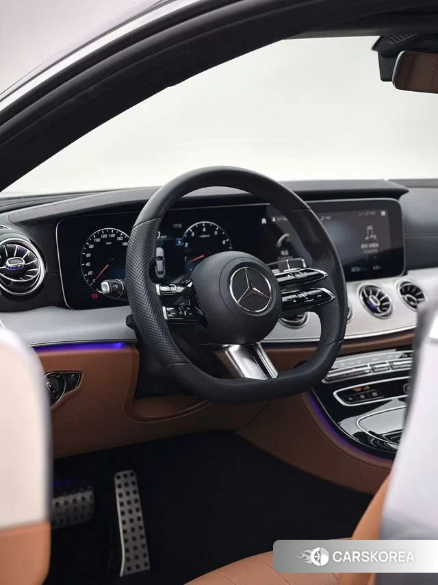 Mercedes-Benz E-Class 2022 Серебристо-серый из Китая, фото 2