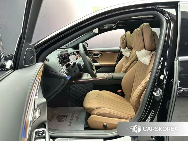 Mercedes-Benz E-Class 2025 Черный из Китая, фото 2