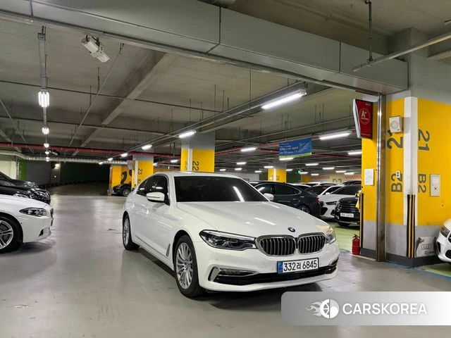 BMW 5 Series (G30) id 5041361 из Кореи 12