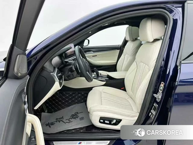 BMW 5 series 2021 Черный из Китая, фото 2