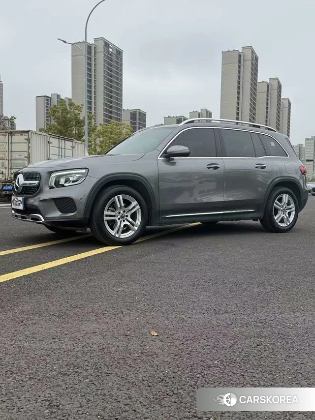 Mercedes-Benz GLB 2021 Серебристо-серый из Китая, фото 3