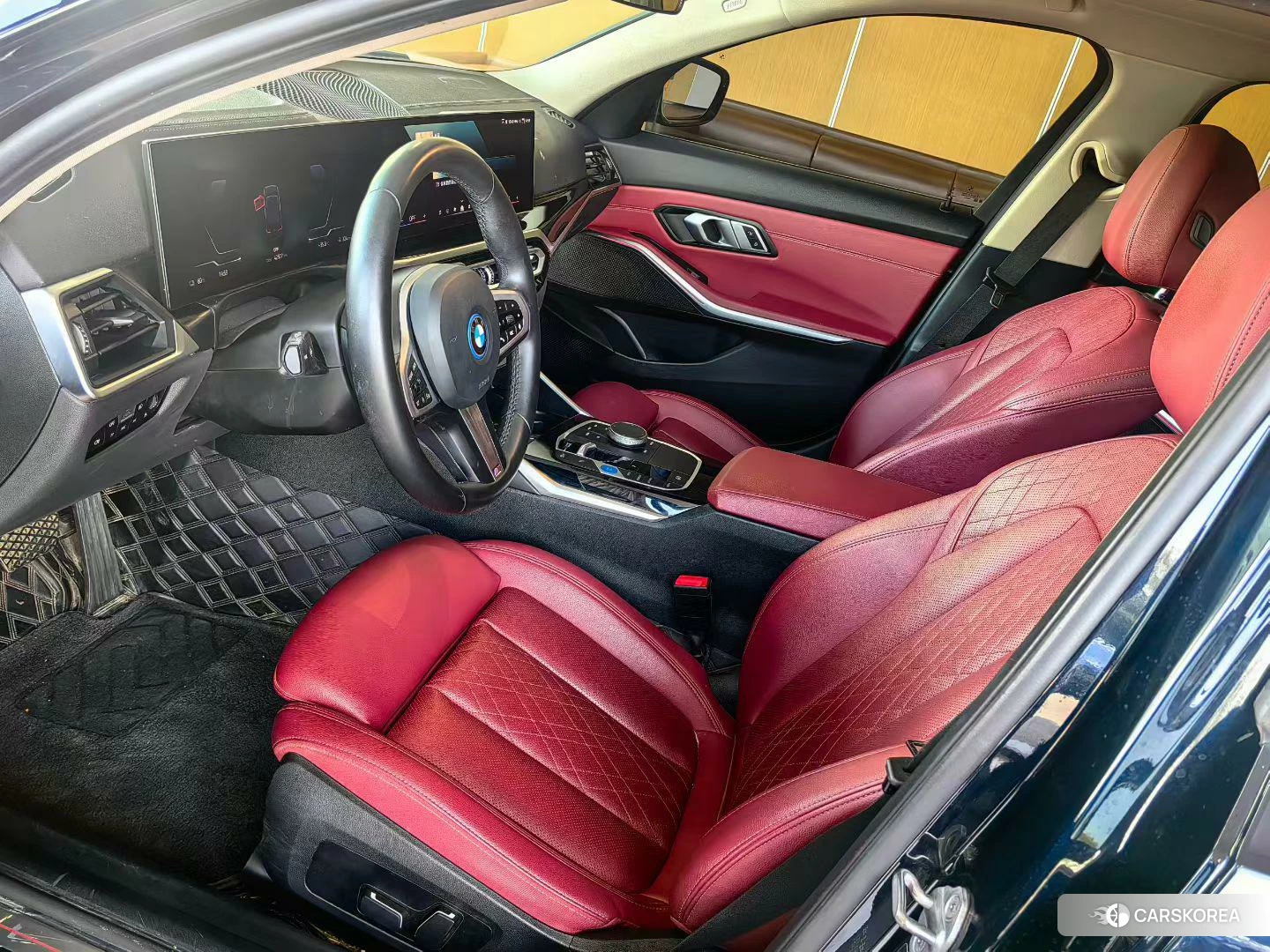 BMW i3 2023 Черный из Китая, фото 2