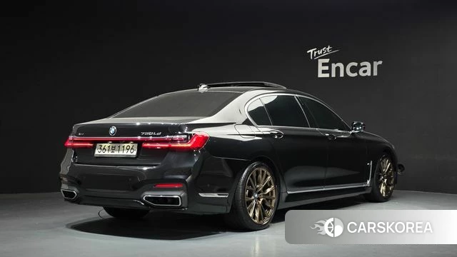 BMW 7 Series (G11) id 4998152 из Кореи 12