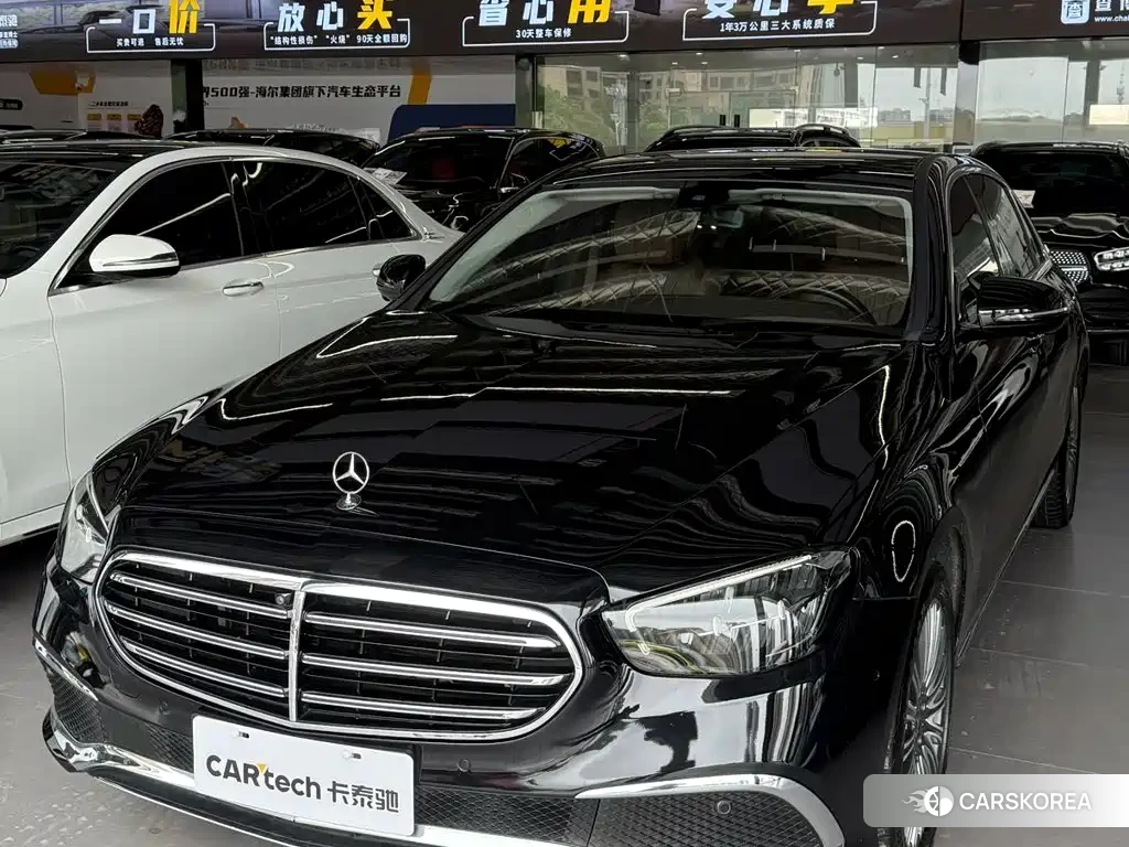 Mercedes-Benz E-Class 2026 Черный из Китая, фото 2