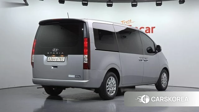 Hyundai Staria id 5021946 из Кореи 12