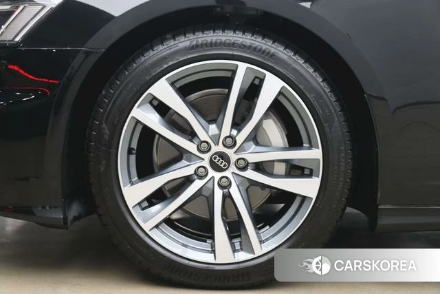 Audi A6 2026 Черный из Китая, фото 2