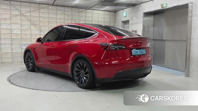 Tesla Model Y id 5040331 из Кореи 11
