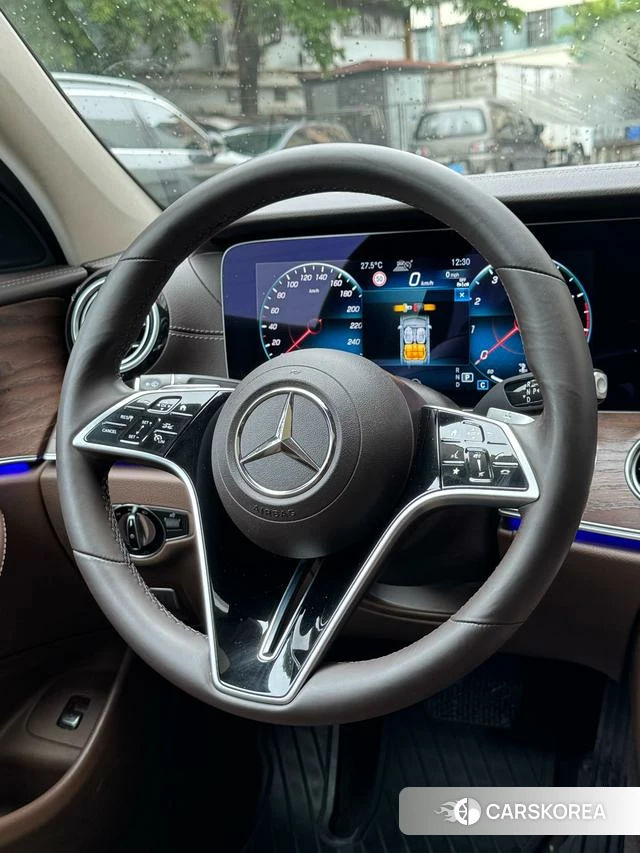 Mercedes-Benz E-Class 2022 Черный из Китая, фото 6