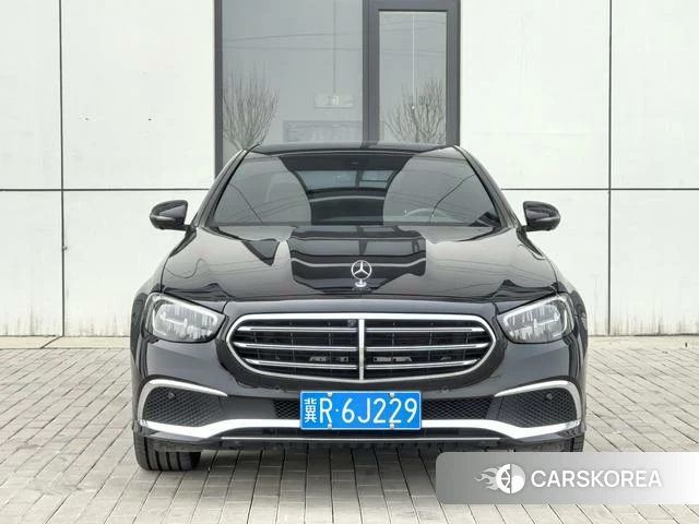 Mercedes-Benz E-Class 2021 Черный из Китая, фото 2