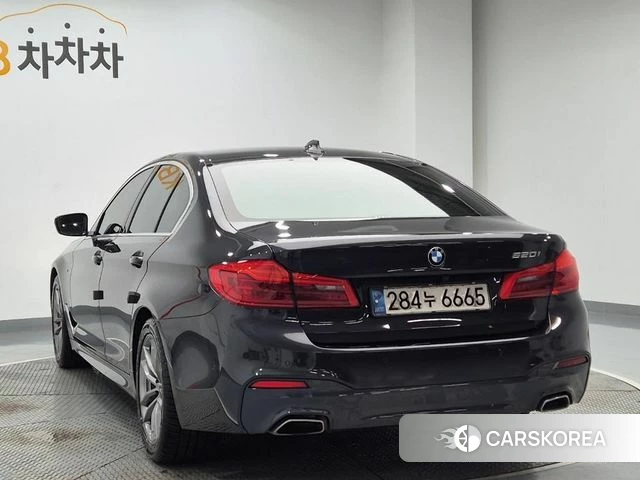 BMW 5 Series (G30) id 5035100 из Кореи 10