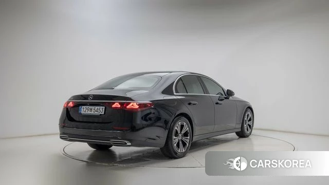 Mercedes-Benz E-Class W214 id 4985095 из Кореи 12