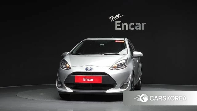 Toyota Prius C id 4967855 из Кореи 12