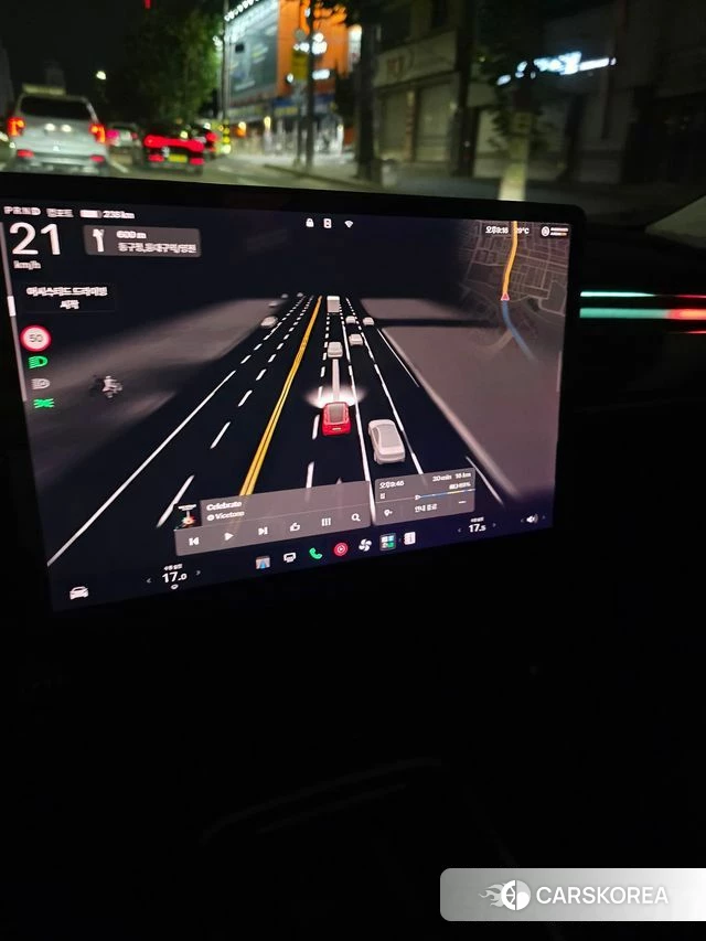Tesla Model Y 2021 Серый из Кореи, фото 2
