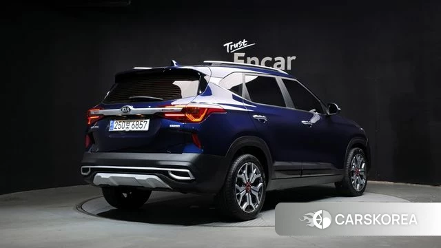 Kia Seltos id 4977009 из Кореи 12