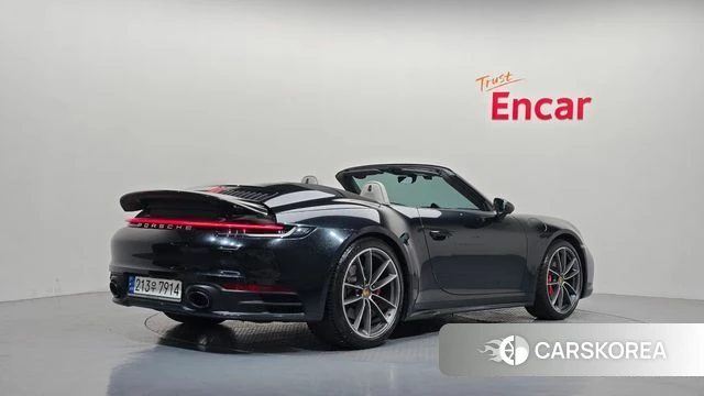 Porsche 911(992) id 5003066 из Кореи 12