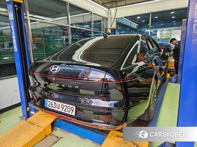 Hyundai Grandeur Hybrid (GN7) id 5001777 из Кореи 12