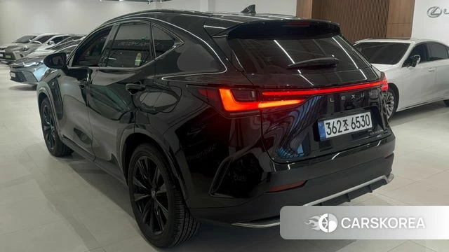 Lexus NX450h + 2nd generation 2025 Черный из Кореи, фото 6