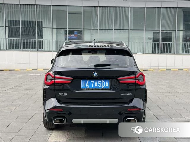 BMW X3 2023 Черный из Китая, фото 2