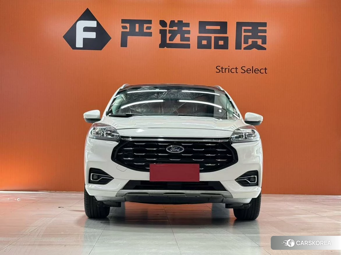 Ford Escape 2019 Белый из Китая, фото 2