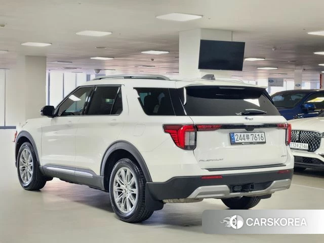 Ford Explorer 6th Generation id 4985179 из Кореи 12
