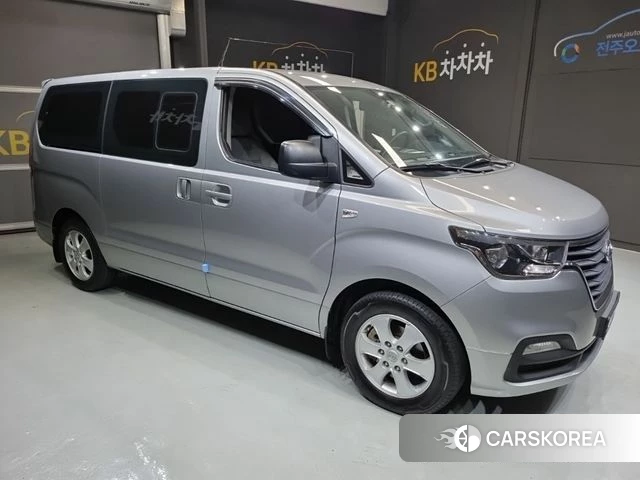 Hyundai The New Grand Starex id 4959738 из Кореи 9