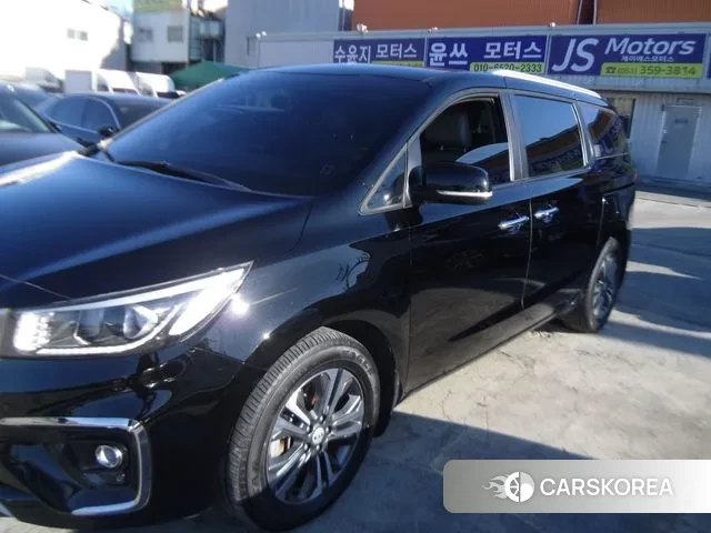Kia The New Carnival id 3423357 из Кореи 12