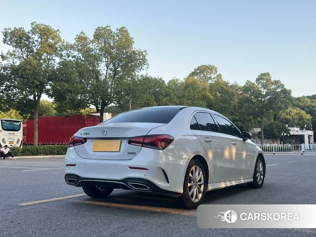 Mercedes-Benz A-Class 2021 Белый из Китая, фото 2