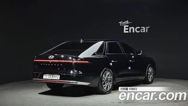 Hyundai Grandeur (GN7) id 2738962 из Кореи 12
