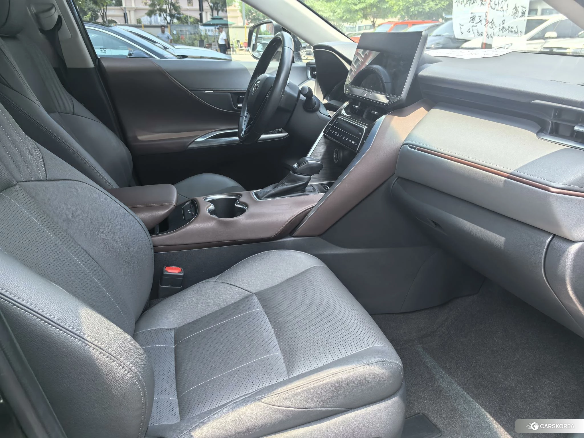 Toyota Harrier 2021 Черный из Китая, фото 6