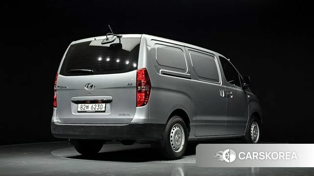 Hyundai The New Grand Starex id 3936804 из Кореи 12