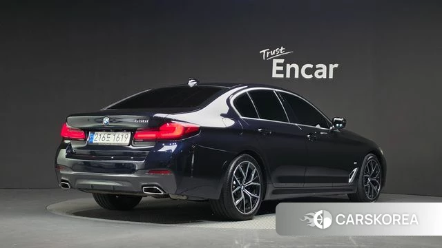 BMW 5 Series (G30) id 4976080 из Кореи 12