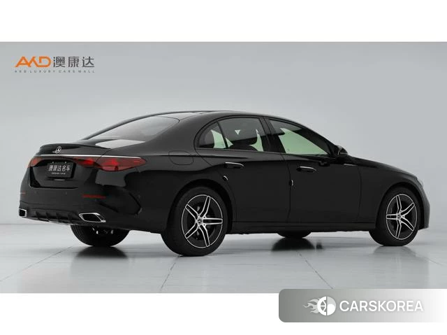 Mercedes-Benz E-Class 2025 Черный из Китая, фото 2
