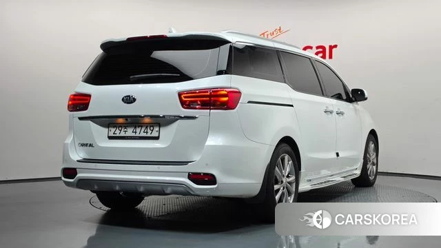 Kia The New Carnival id 4952922 из Кореи 12