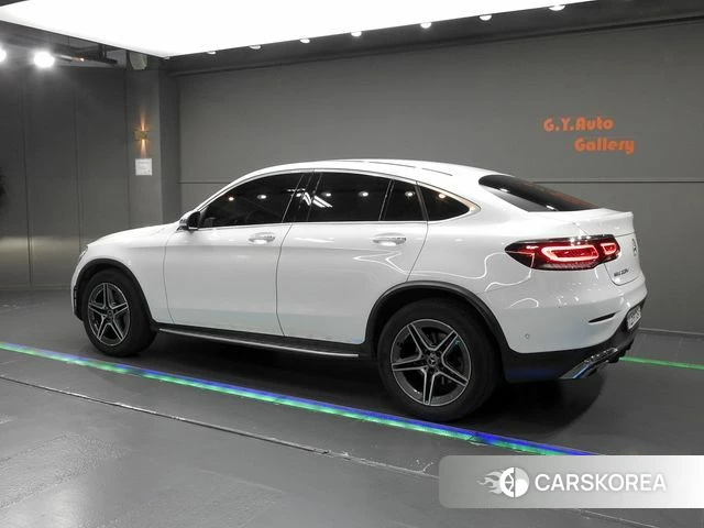 Mercedes-Benz GLC-Class X253 2021 Белый из Кореи, фото 2