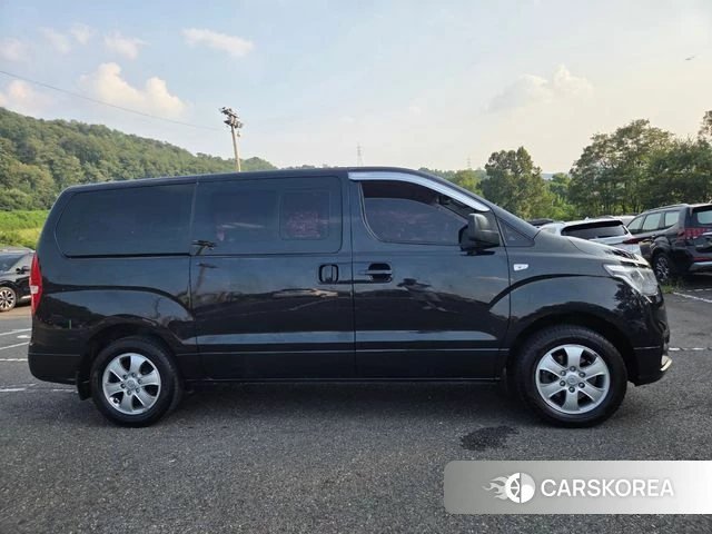 Hyundai The New Grand Starex id 4727789 из Кореи 12
