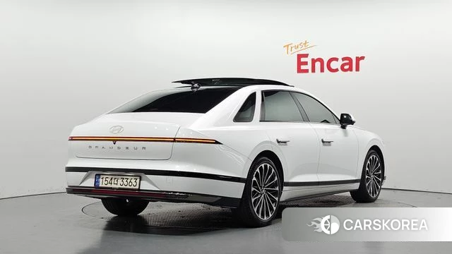 Hyundai Grandeur Hybrid (GN7) id 5021536 из Кореи 12