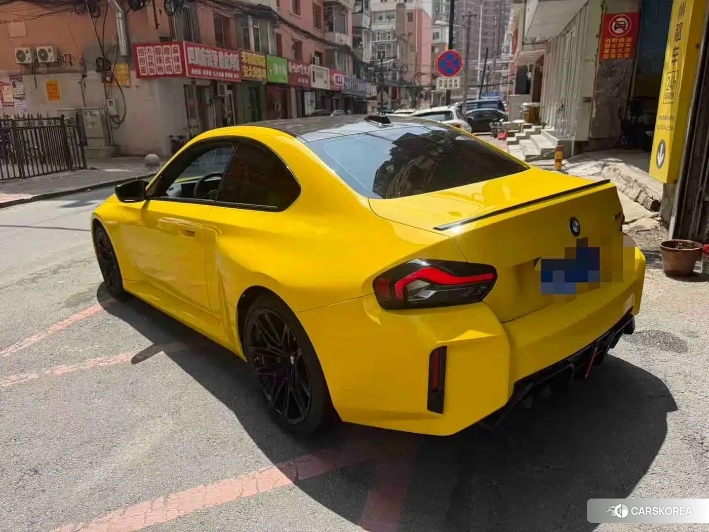 BMW M2 2026 Yellow/orange из Китая, фото 2