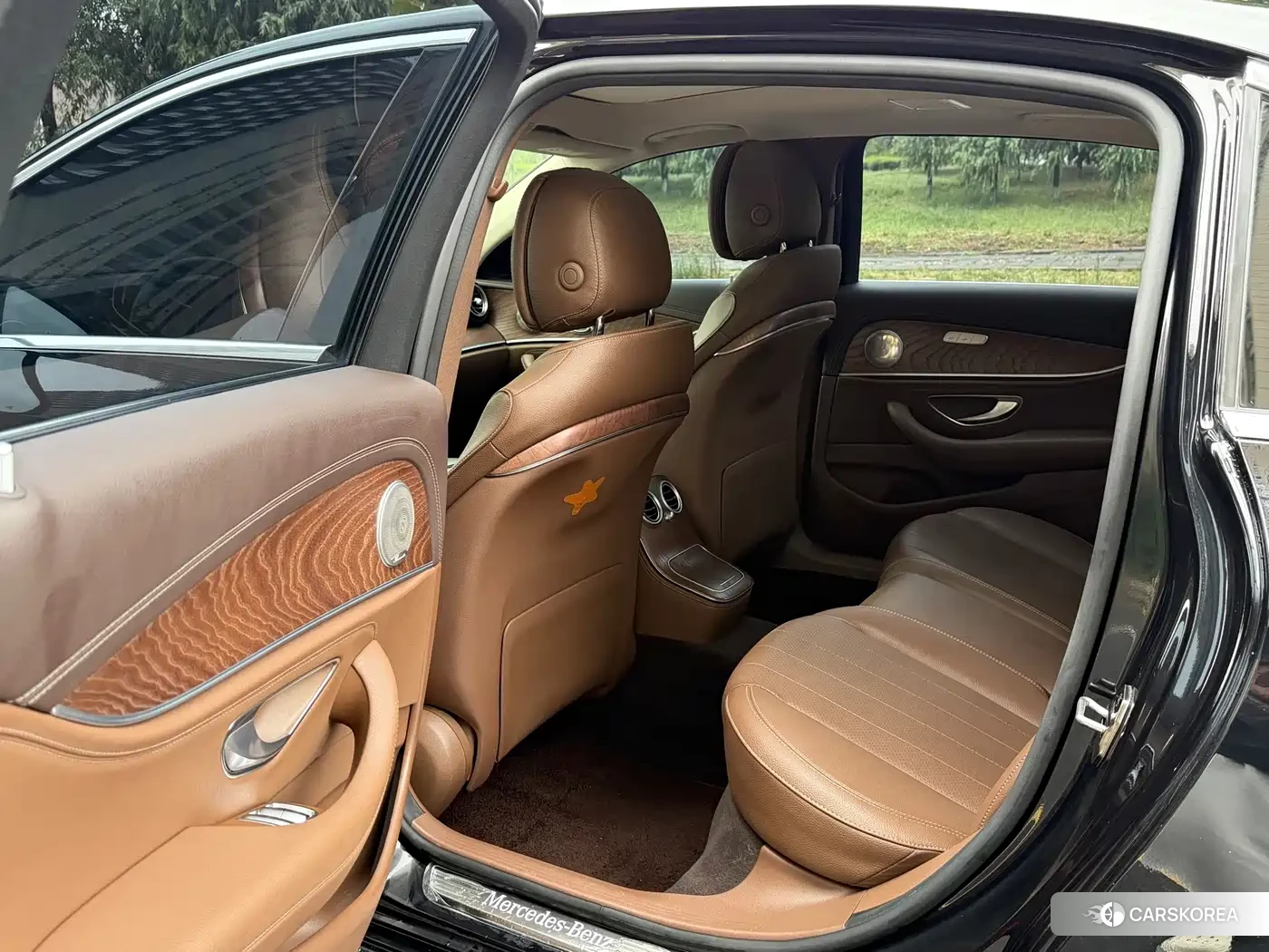 Mercedes-Benz E-Class 2022 Черный из Китая, фото 2