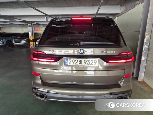 BMW X7 (G07) 2024 Серый из Кореи, фото 2