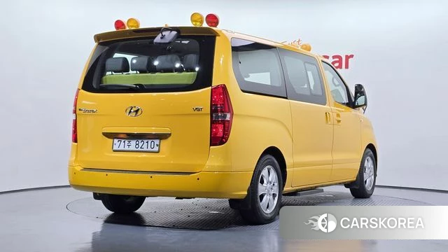 Hyundai The New Grand Starex id 4713359 из Кореи 12