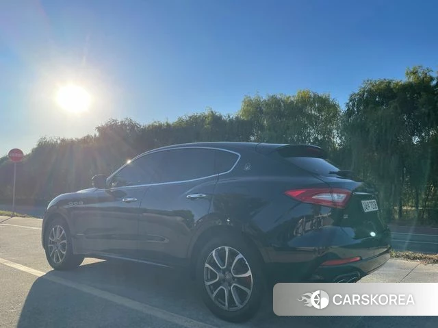 Maserati Levante id 5041603 из Кореи 11