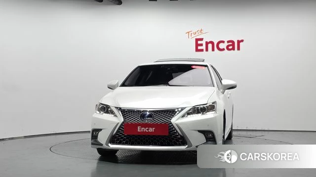 Lexus CT200h id 4944349 из Кореи 12