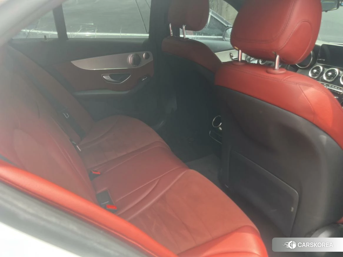 Mercedes-Benz C-class 2020 Белый из Китая, фото 2